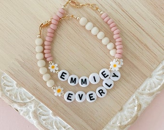 Girl bracelet,  daisy name bracelet, baby bracelet, custom name bracelet, baby bracelets for the mom