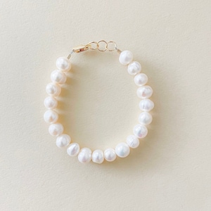 Freshwater pearl bracelet, pearl bracelet for women, pearl girl bracelet, pearl baby bracelet, pearl bead bracelet, newborn pearl bracelet