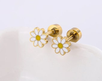 Daisy screw-back earrings, flower earrings, baby earrings, hypoallergenic earrings, girl earrings, daisy flower