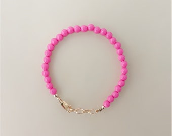 Bracelets bébé, rose fuchsia, bracelet fille, bracelet rose, bijoux d'été, bracelet de perles