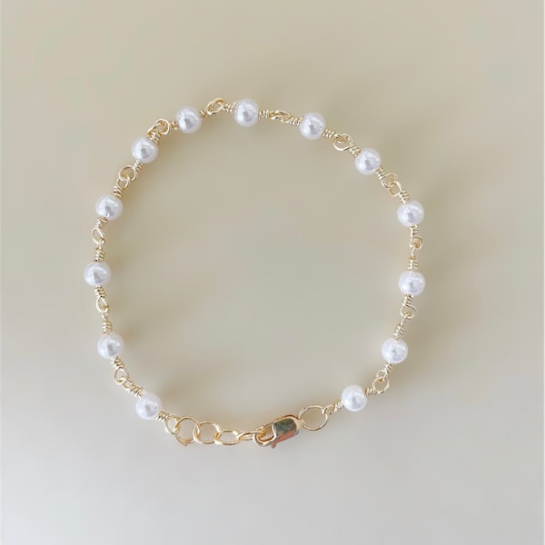 Gold Pearl & gold bracelet- pearl and gold chain- pearl baby bracelet- wedding bracelets- baptism bracelet, gifts for girls