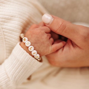 Bracelet bébé bracelet prénom bracelet personnalisé bracelet gold filled cadeaux bébé bijoux femme bijoux fille cadeau personnalisé image 5