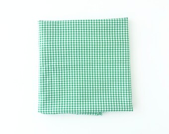 Kelly Green Gingham Cotton 100 Percent, Sewing Fabric, 100% Cotton Face Mask Material Fabric, Quilting Material, Sewing Craft Supplies