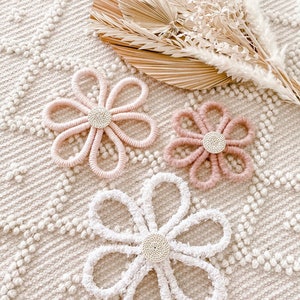 Flower Wall Hanging Trio | Girls Room decor,  kids Wall Hanging , Nursery, Playroom, Baby Girls Room, New Born Gift, Wildflower Wall Art