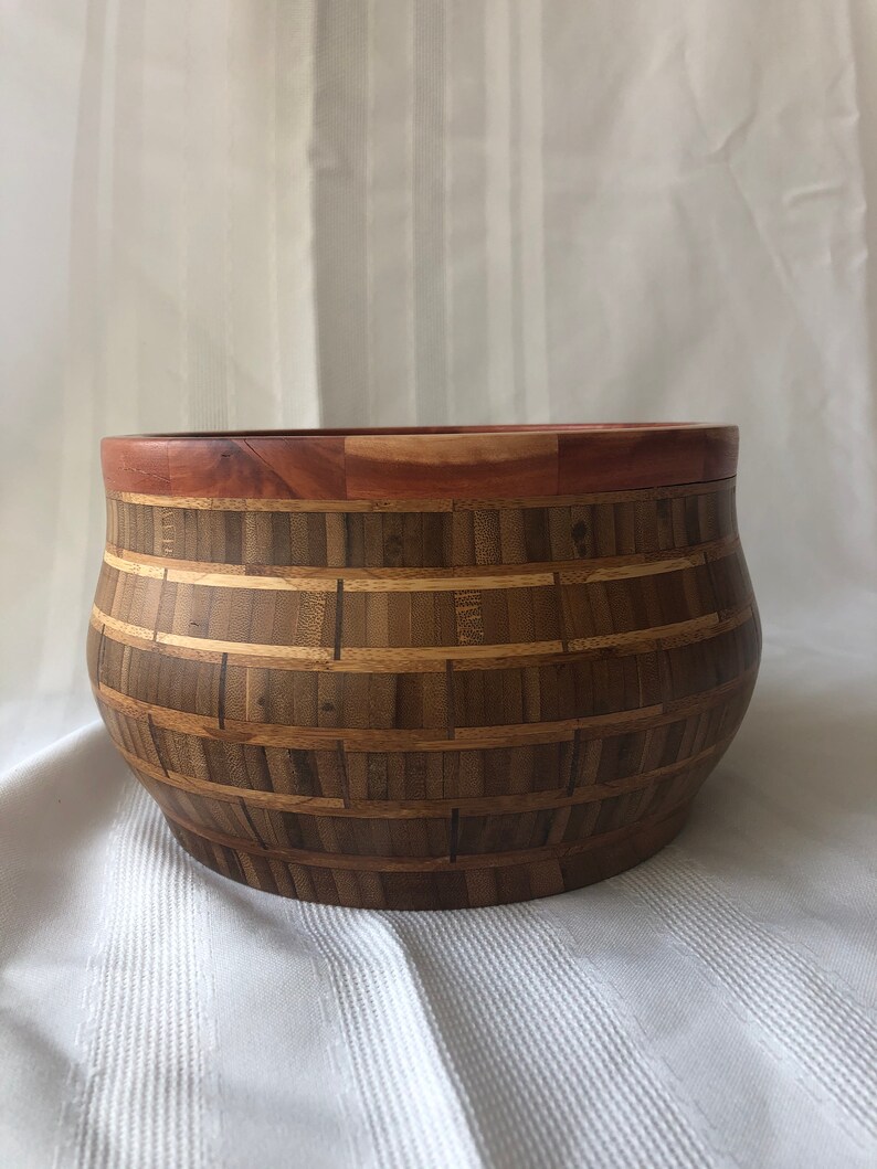 Segmented Bowl