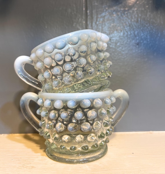 ヴィンテージ フェントン オパールセント ホブネイル ミニ クリーマー