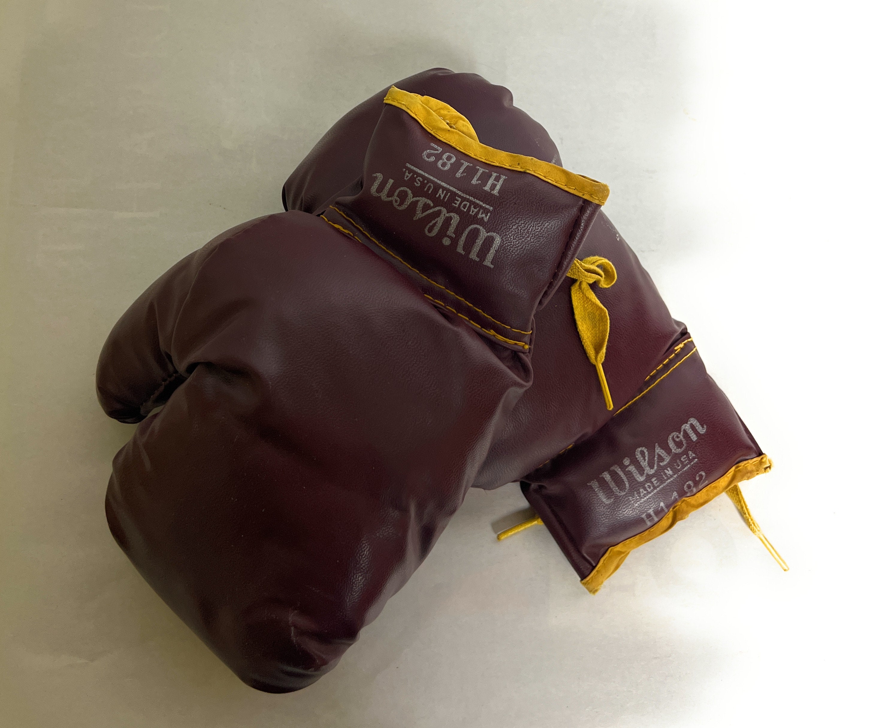 Vintage Wilson Boxing Gloves H1182 Made in USA Wilson Leather