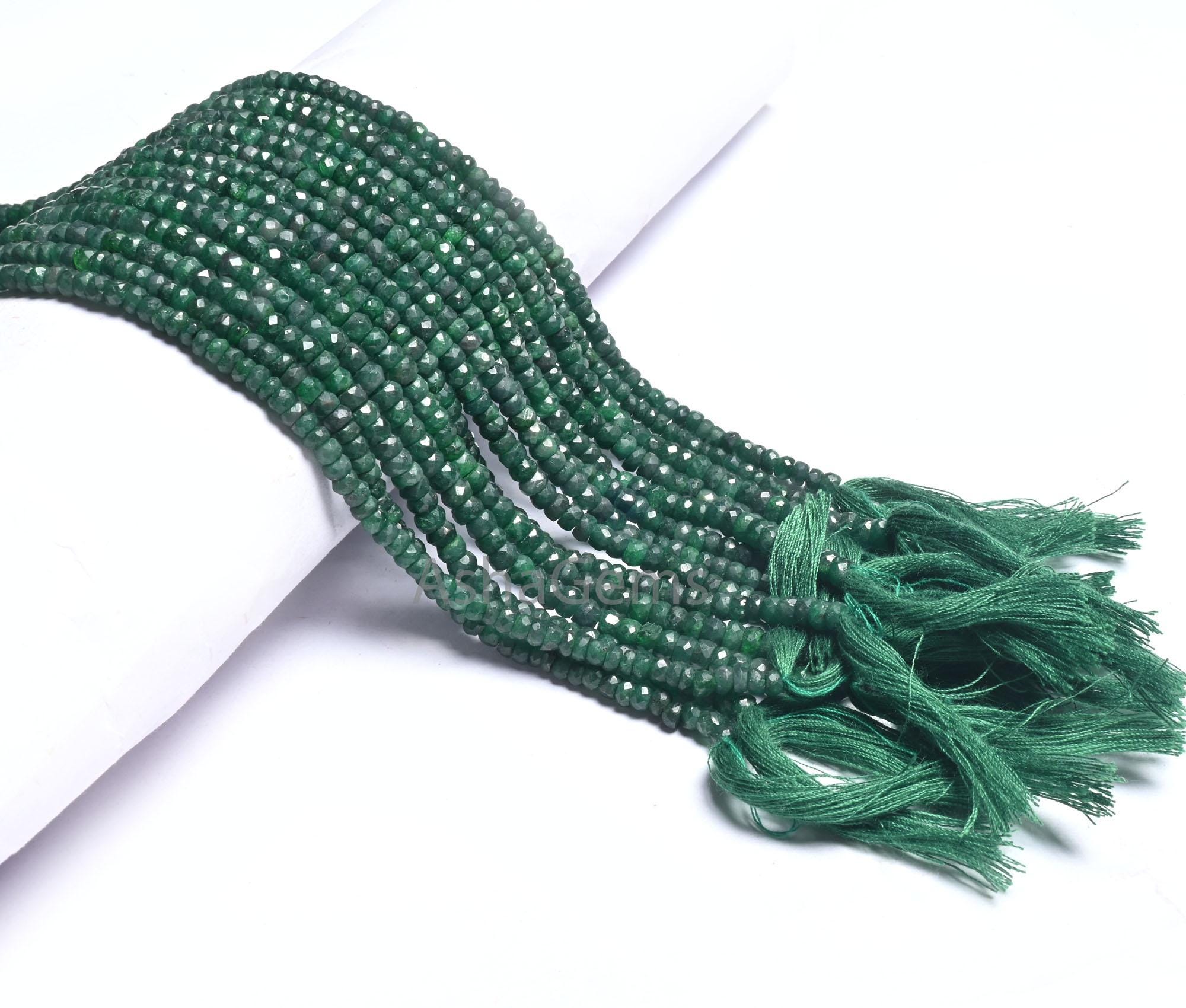 900 Carat Natural Earth Mined Green Emerald Beaded Necklace – Handmade – Round Carved Beads – JaipurJewels