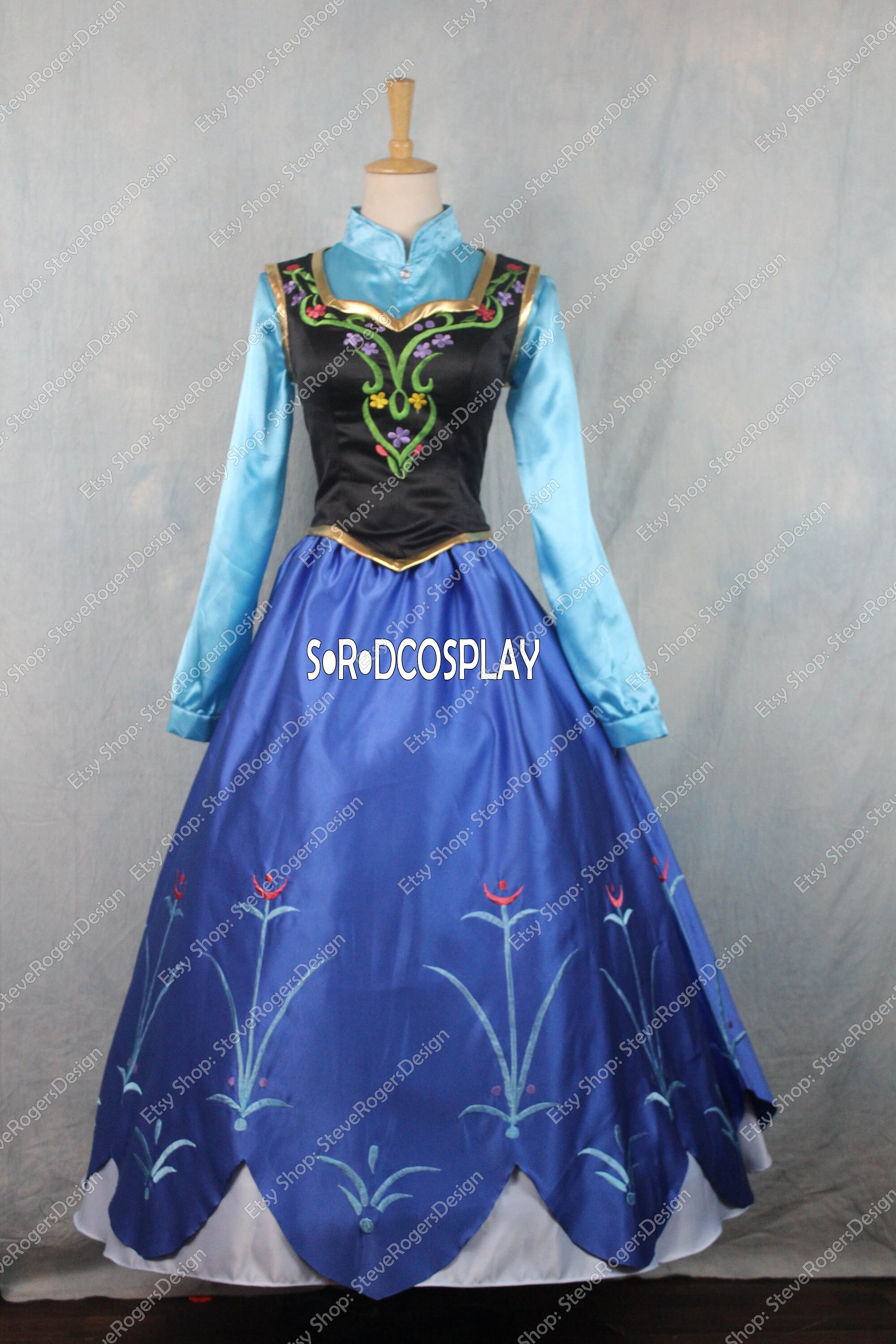 elsa coronation cosplay