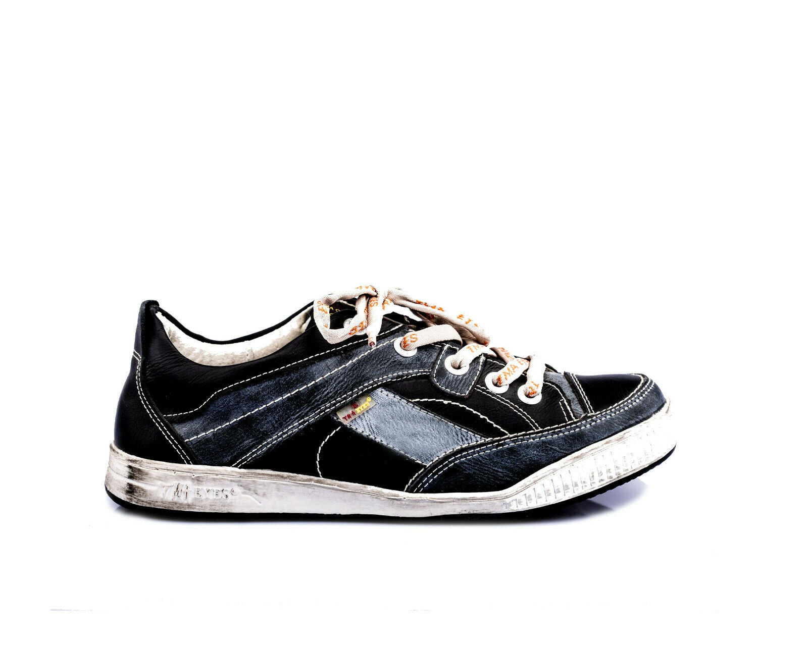 41 and a half shoe size