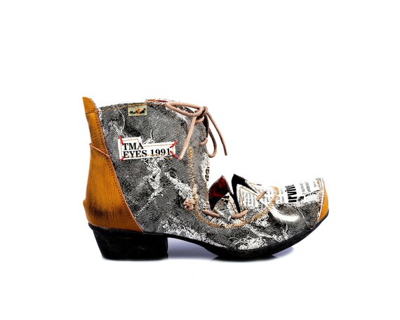 42 and a half shoe size