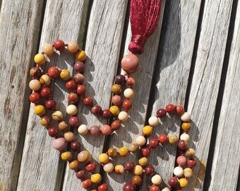 Mookaite gemstone necklace, Mookaite mala necklace, 108 bead necklace, Meditation mala, Hand knotted necklace, Tassel jewellery,