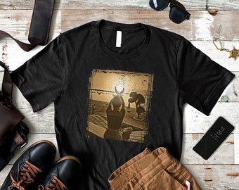 Sunset Graphic T-Shirt: Beach Lover Gift, Summer Vacation Tee