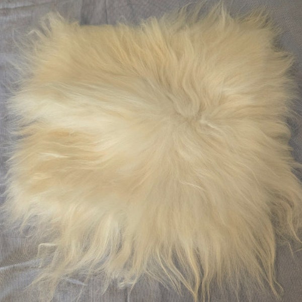 Housse de siège de voiture et de moto en peau de mouton islandaise, blanc/crème, lit pour chien et chat, laine naturelle, forme de montagne