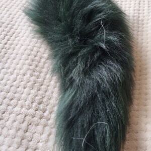 Fluffy Green Keyring, Bag, Bike Decoration, Real Fox Fur, Tail Fox Tail Tassel Keychain 4*) - 44 cm