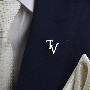 Personalized Initials custom Lapel Pin, Groomsmen Proposal Custom Brooches, Wedding Gifts, Anniversary Gifts, Christmas Gifts, Gift For Him.