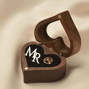 Pin de solapa personalizado / Pin de esmalte personalizado / Regalos para padrinos de boda / Pin inicial o logotipo / Pin de solapa inicial / Regalo para él / Pin de esmalte personalizado.