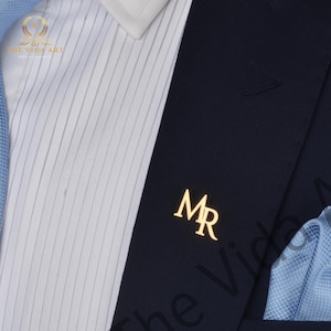 Gepersonaliseerde initialen reversspeld, voorstel bruidsjonker aangepaste broches, huwelijkscadeaus, jubileumcadeaus, kerstcadeaus, cadeau voor hem.