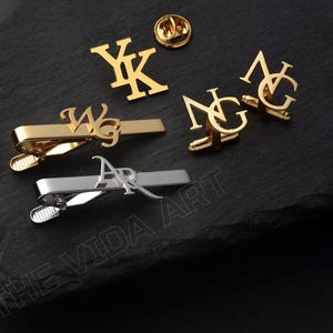 Juego de padrinos de boda personalizado: gemelos, prendedor de solapa y clip de corbata, regalos para padrinos de boda, regalos de boda, gemelos para novio, regalo para él.