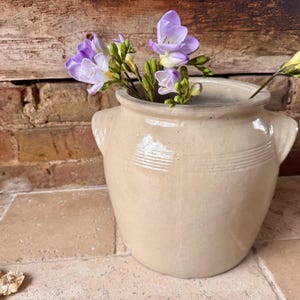 Antik fransk confitkruka: Mellanstor till stor stengodskruka, vintage oliv- eller syltburk, förvaring för köksredskap, amerikanska tullar ingår