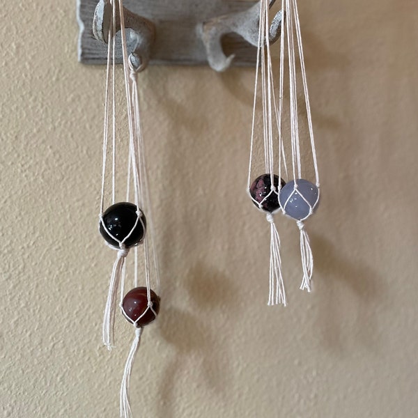 Sphere Sling - Securely store your stones in style!