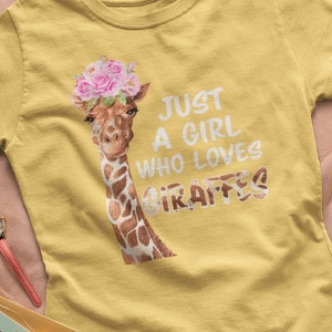 Giraffe Shirt For Women Girls Kids Gift, Just A Girl Who Loves Giraffes T-shirt, Cute giraffe gift for women, Birthday Gift for women, girls