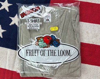 1980s Fruit of the loom single stitch grey V neck T shirt deadstock made in USA small