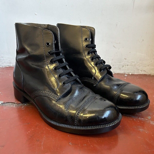 1980s British army DMS rubber sole black combat boots made in England Uk 7