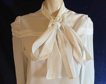 1950s vintage pussycat big bow tie front white blouse ladies blouse shirt size large UK 14