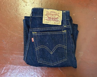 1980s 90s LEVI'S womens jeans 508-0217 1990s flares vintage dark wash W27 L28