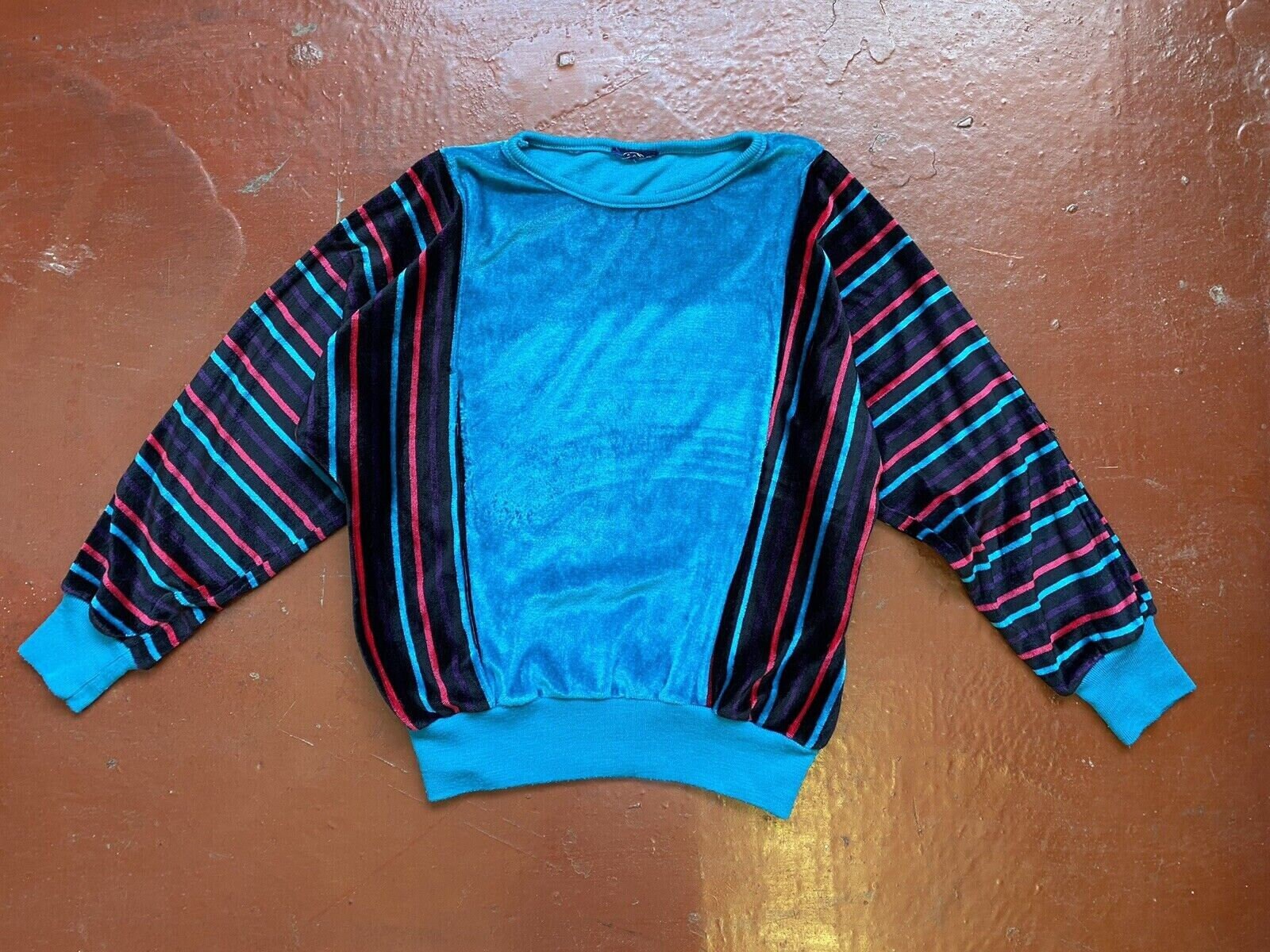 Single stripe shop sweater