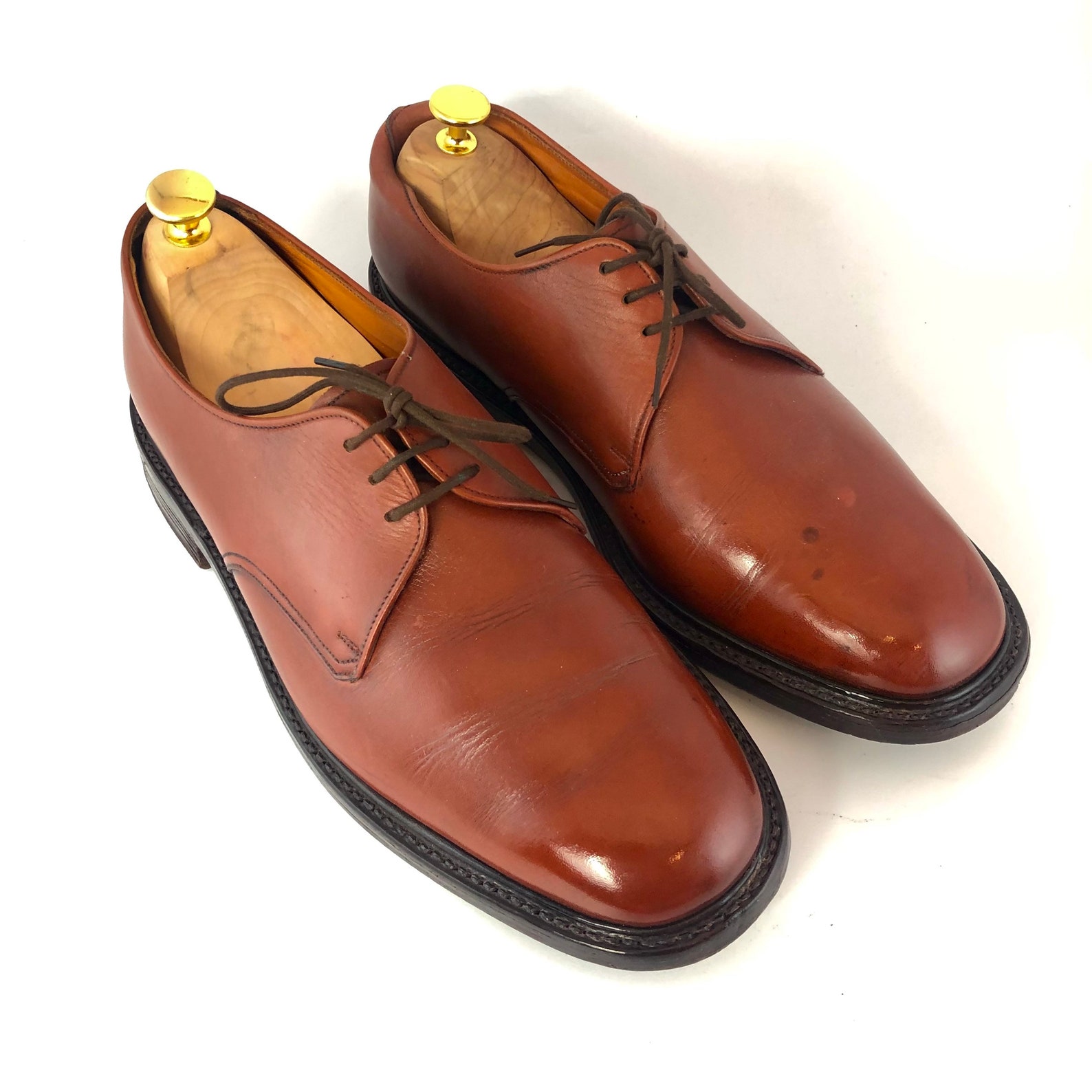 3 eyelet derby