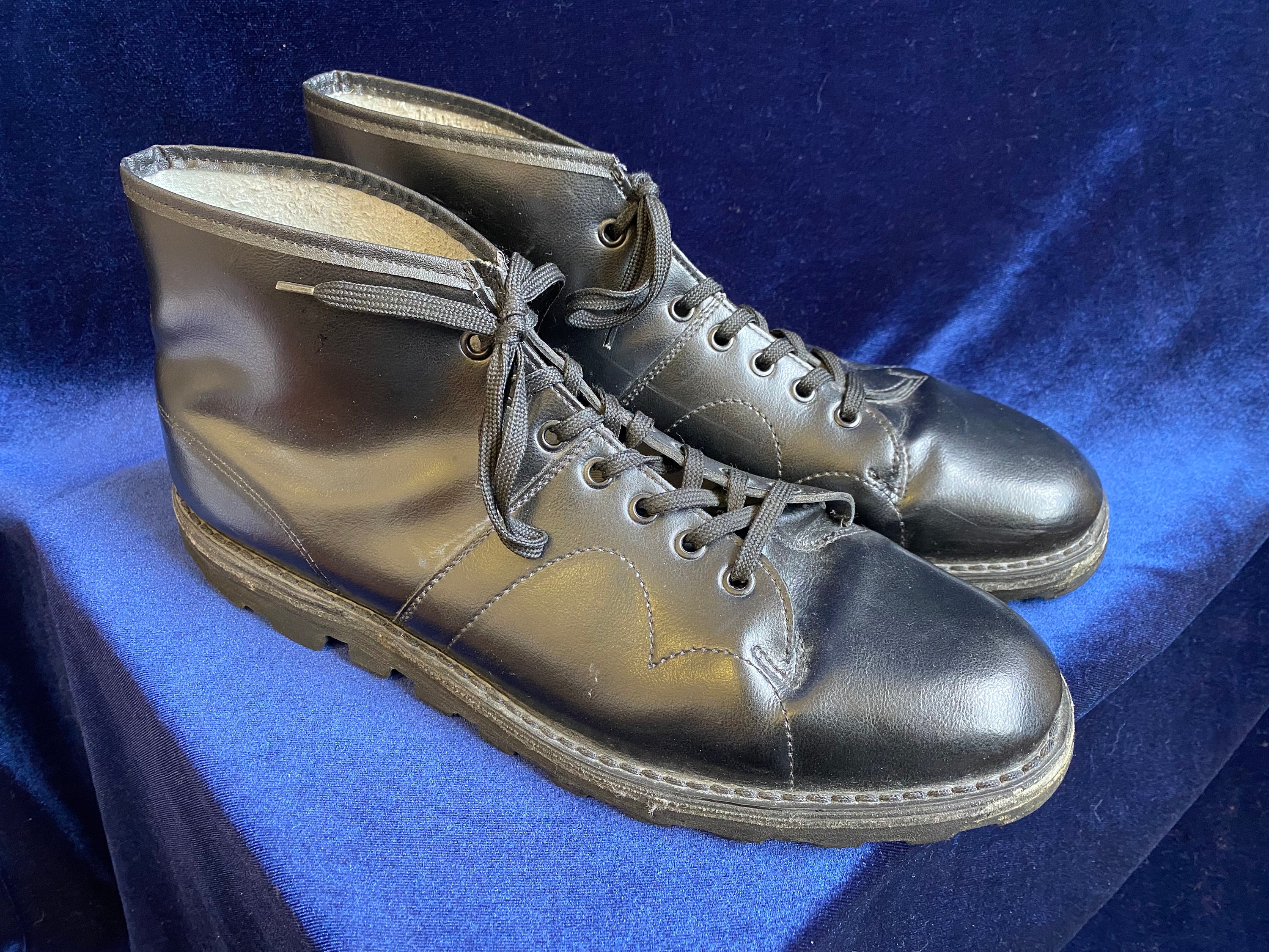 Mens Black Grafters Made in Czech Republic Vintage Lace up Monkey