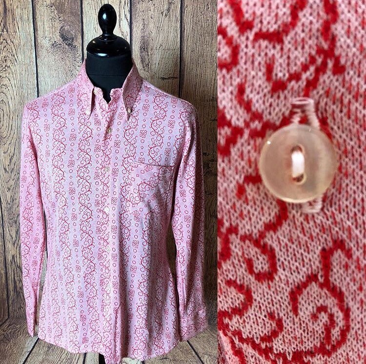 Image of 60S 1970S 70S Psychedelic Pattern Red Stretch Knitted Button Down Paisley Shirt Hendrix Mod Hippie Size Medium 15.5"