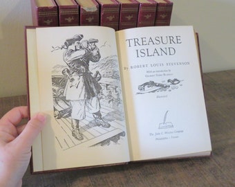 The Children's Classics Book Set // Eight Book Set