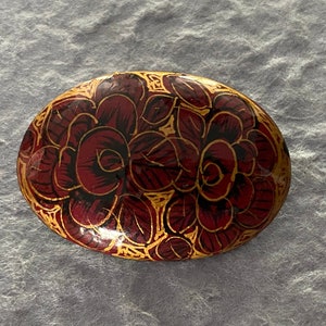 Vintage Hand Painted Flower Brooch. Folk Art Lacquer Flower Design Brooch Miniature Art Floral Brooch Pin