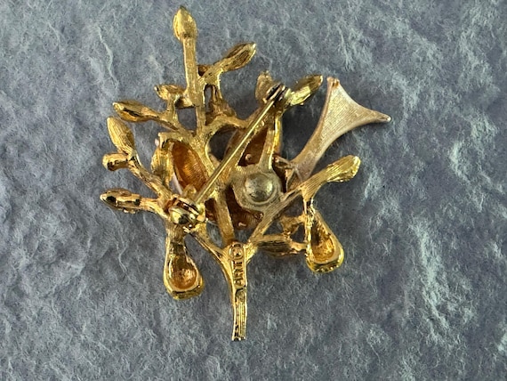 Vintage ART Signed Partridge in a Pear Tree Brooc… - image 8