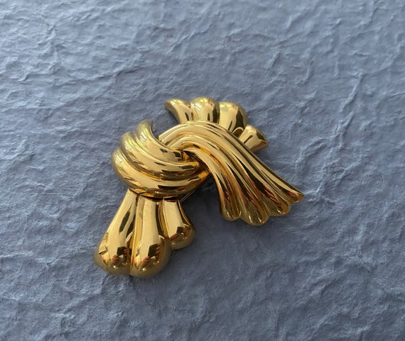 Vintage MONET Ribbon Motif Brooch, Statement Mass… - image 1