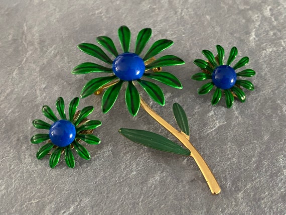 Vintage Flower Brooch and Earrings Set, Green & B… - image 4