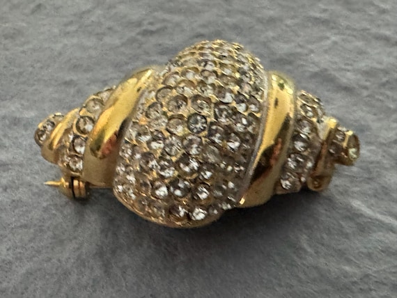Vintage Unsigned SPHINX Shell Brooch, Numbered A2… - image 2