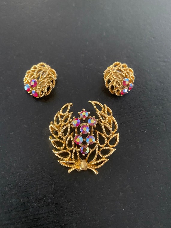 vintage lisner demi parure - Gem