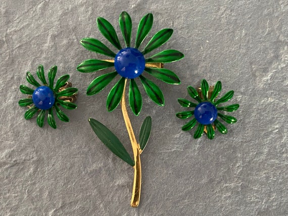 Vintage Flower Brooch and Earrings Set, Green & B… - image 3