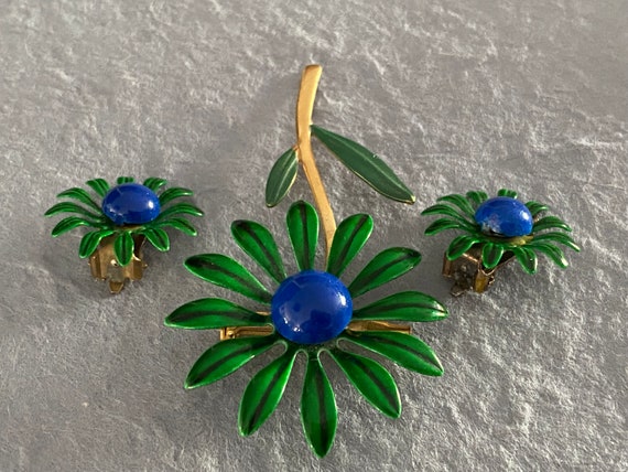 Vintage Flower Brooch and Earrings Set, Green & B… - image 5