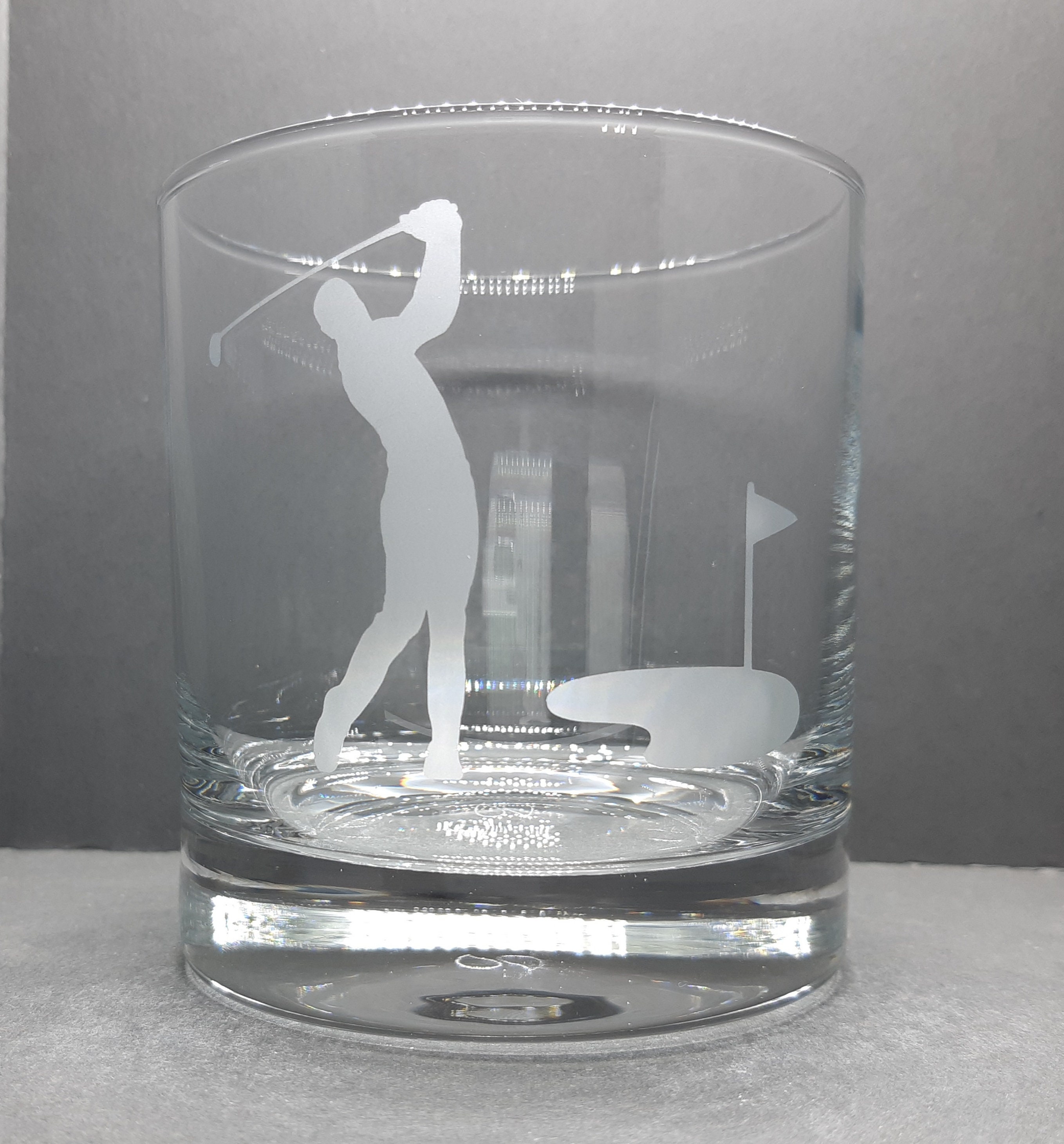 GreenCor Funny Golf Christmas Gifts for Men, Him, Husband, Friend - Whiskey  Glass Set Engraved 'To The “Below Par” Golfer”' Gifts for Birthday,  Christmas, Friend, Bachelors Party, Anniversary 