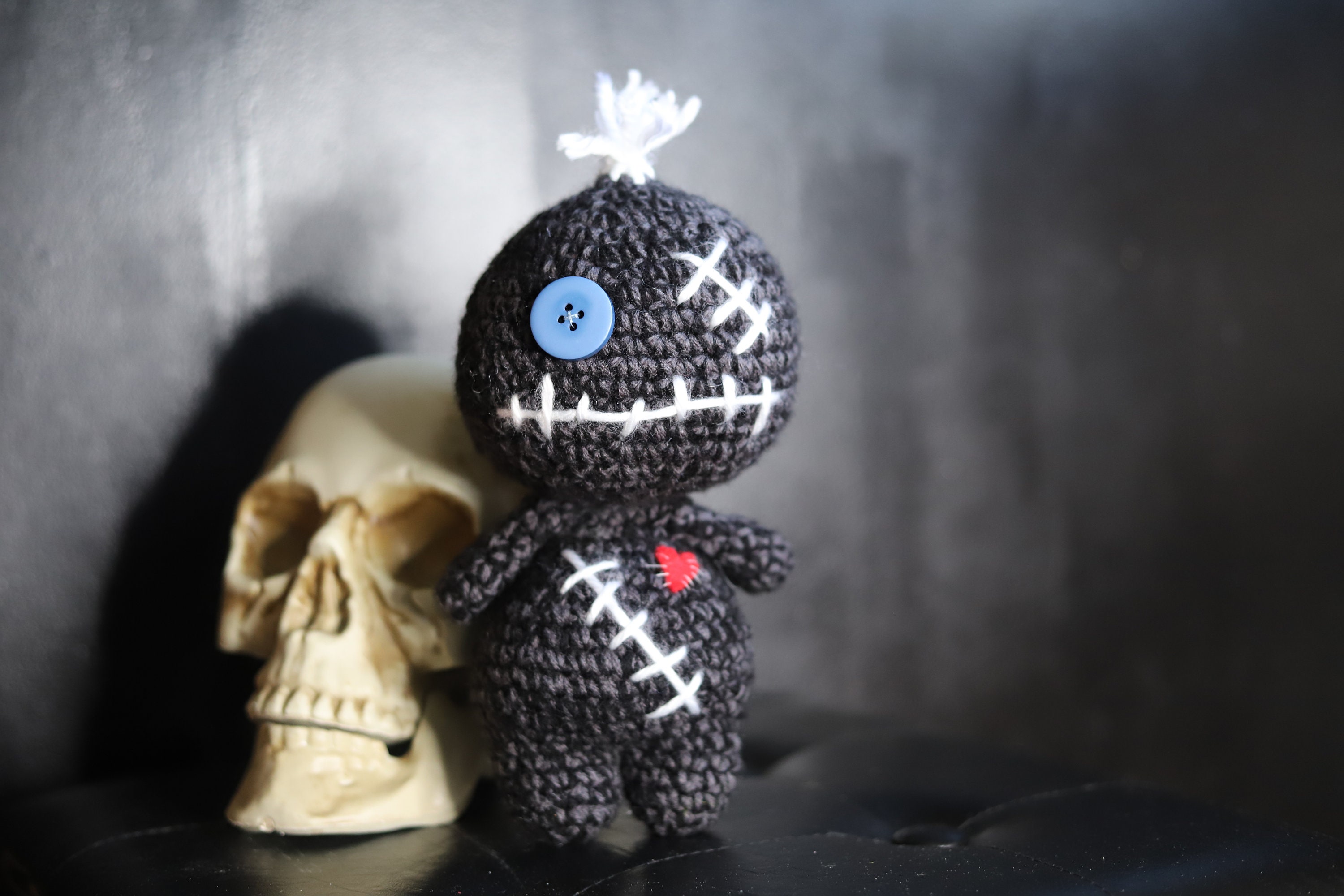Schwarz gesprenkelte Voodoo Puppen Etsy