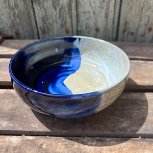 Large bowl or small salad bowl in glazed stoneware made on a potter&#39;s wheel, blue and white, handcrafted bowl for your kitchen