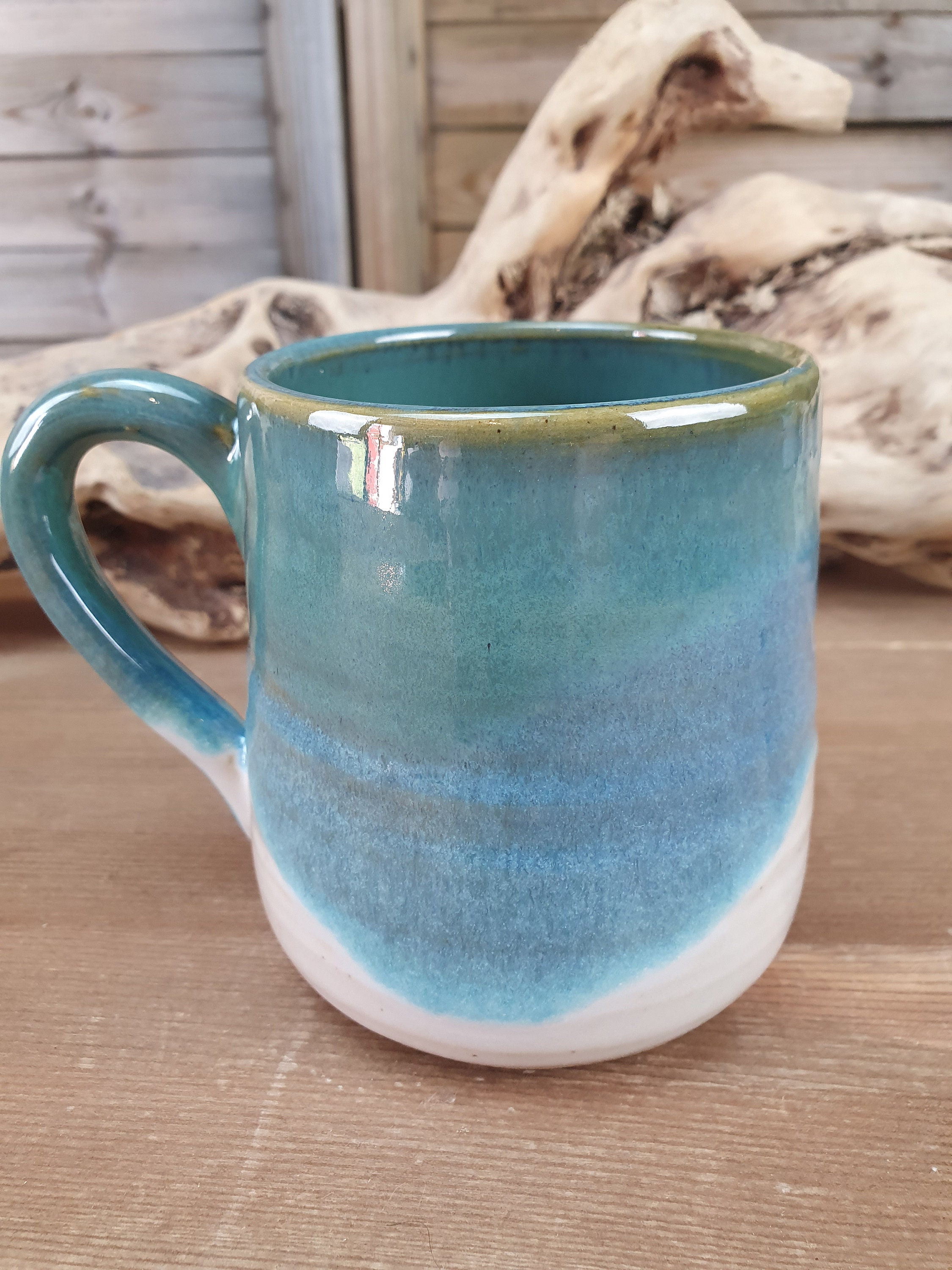 Tasse, en Grès Émaillé, Verte et Blanche Pour Le Thé ou Café, Fabrication Artisanale