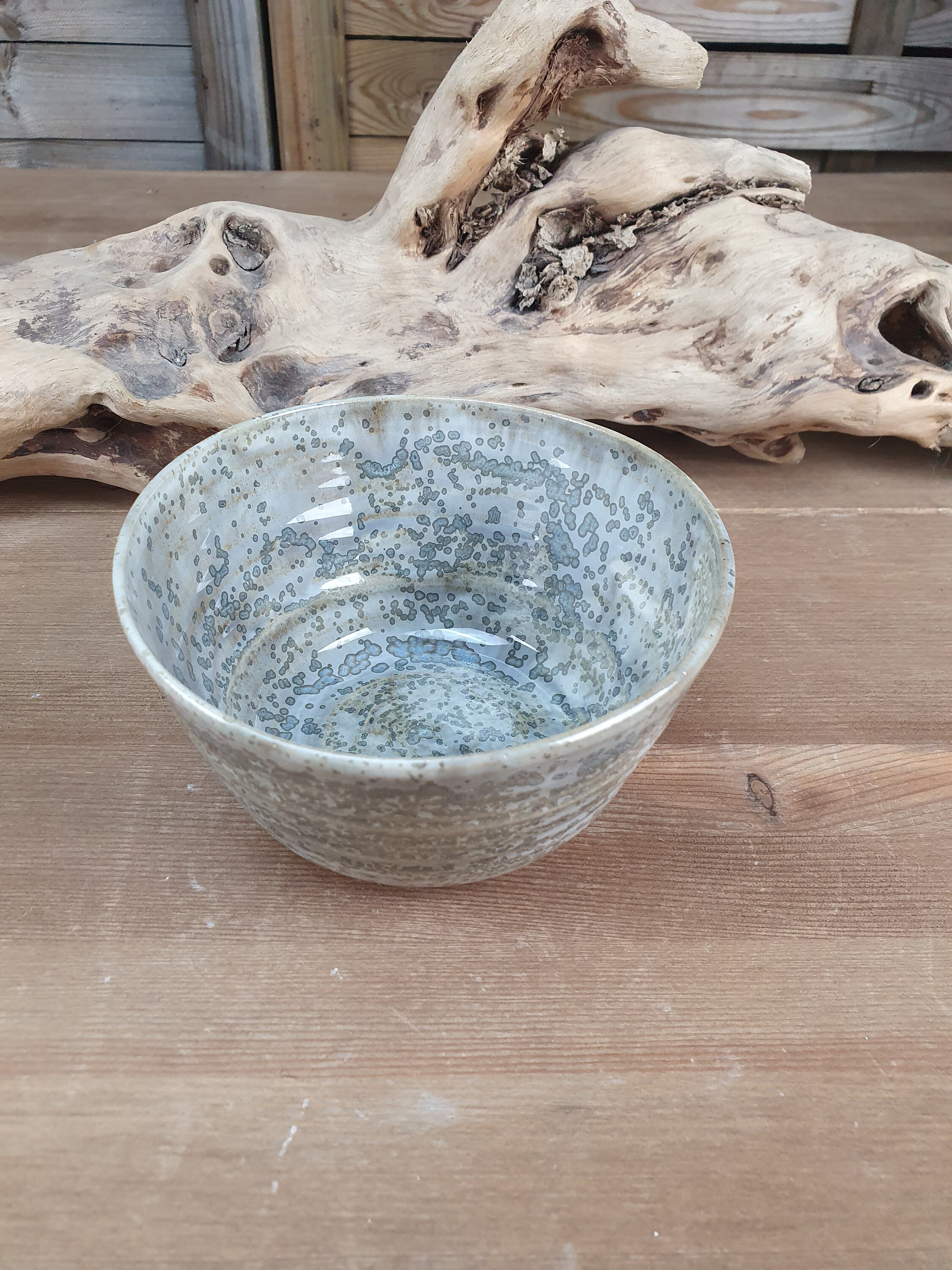 Bol en Grès Émaillé Réalisé Au Tour de Potier, Blanc et Gris Violet , Bol Artisanal Pour Votre Cuisi