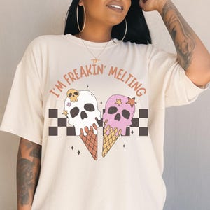 Retro Skull Ice Cream Graphic Tee - &quot;I&#39;m Freakin&#39; Melting&quot;