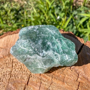 Fluorita arcoíris en bruto / Fluorita verde / Piedra de intelecto en bruto / Espiritualidad / Conexión a tierra / Don psíquico / Limpieza / Sanación